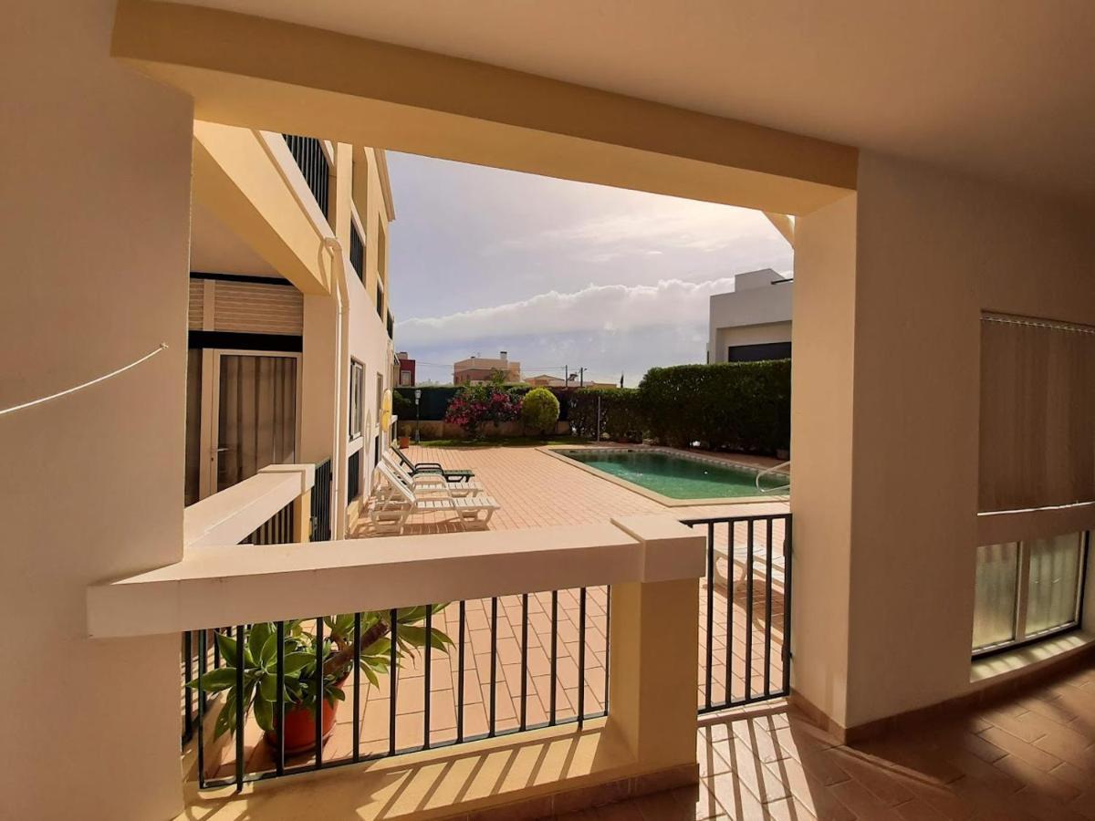 Mjalvor - Apº Em Condominio Com Piscina Exterior photo